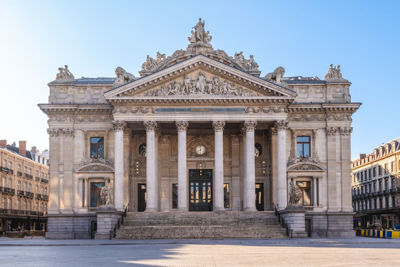 Banques et assurances : outil d'analyse ESG pour accompagner les clients PME sans questionnaire